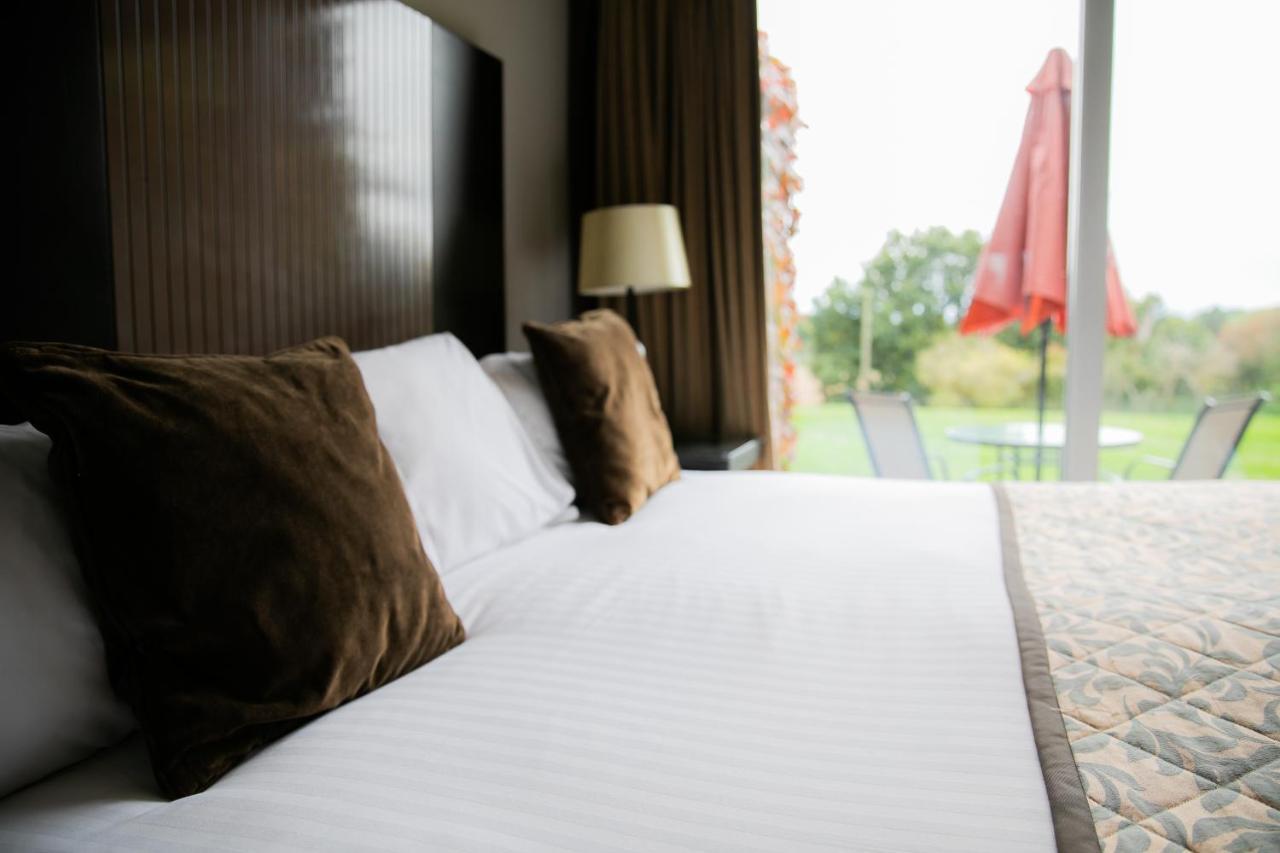 Hartsfield Manor Hotel Dorking Ngoại thất bức ảnh