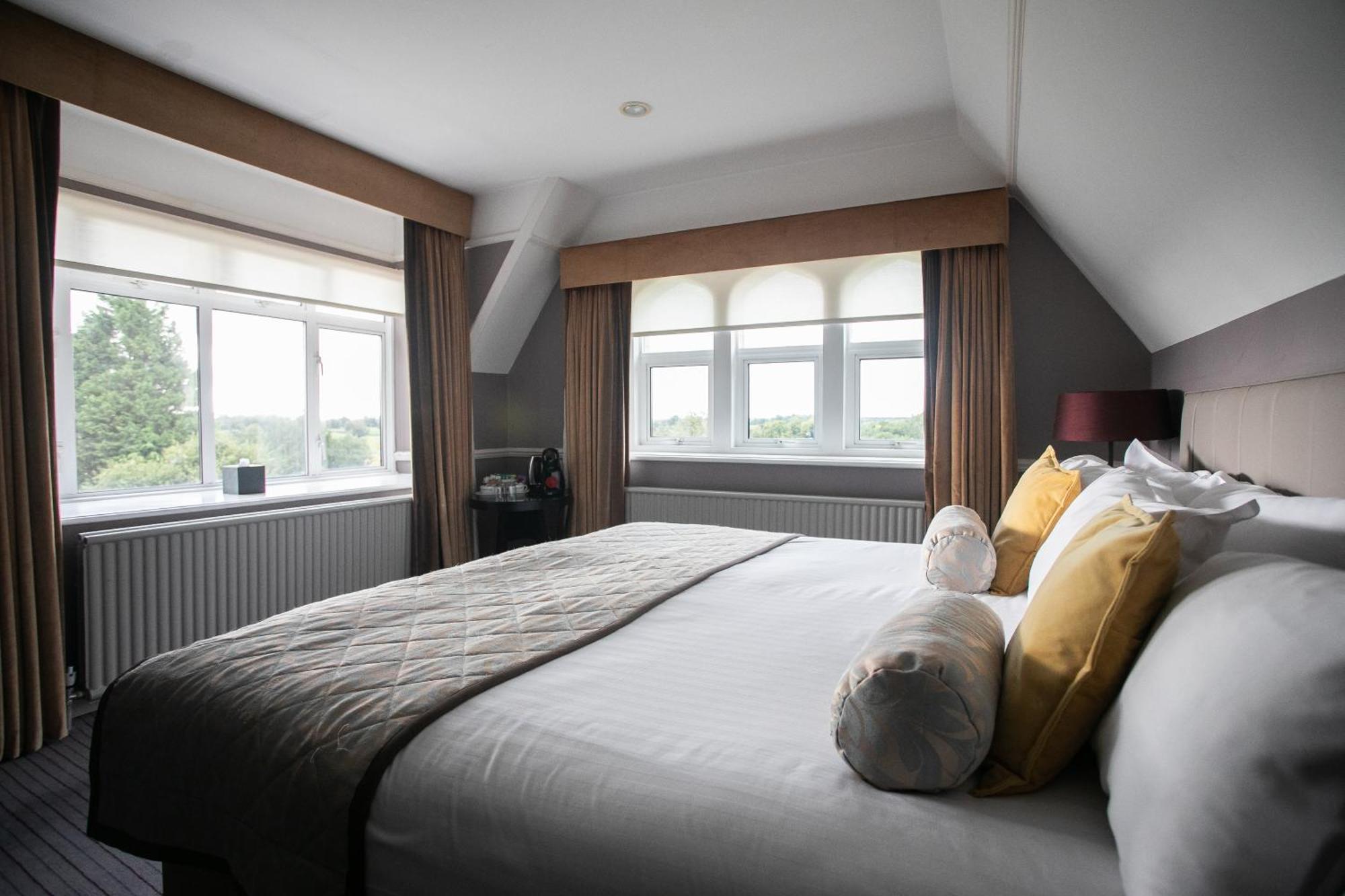 Hartsfield Manor Hotel Dorking Phòng bức ảnh