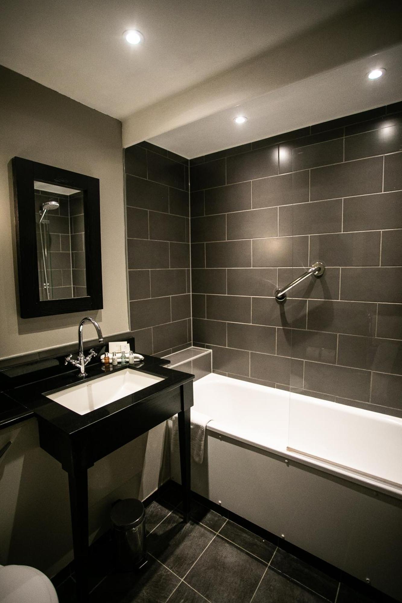 Hartsfield Manor Hotel Dorking Phòng bức ảnh