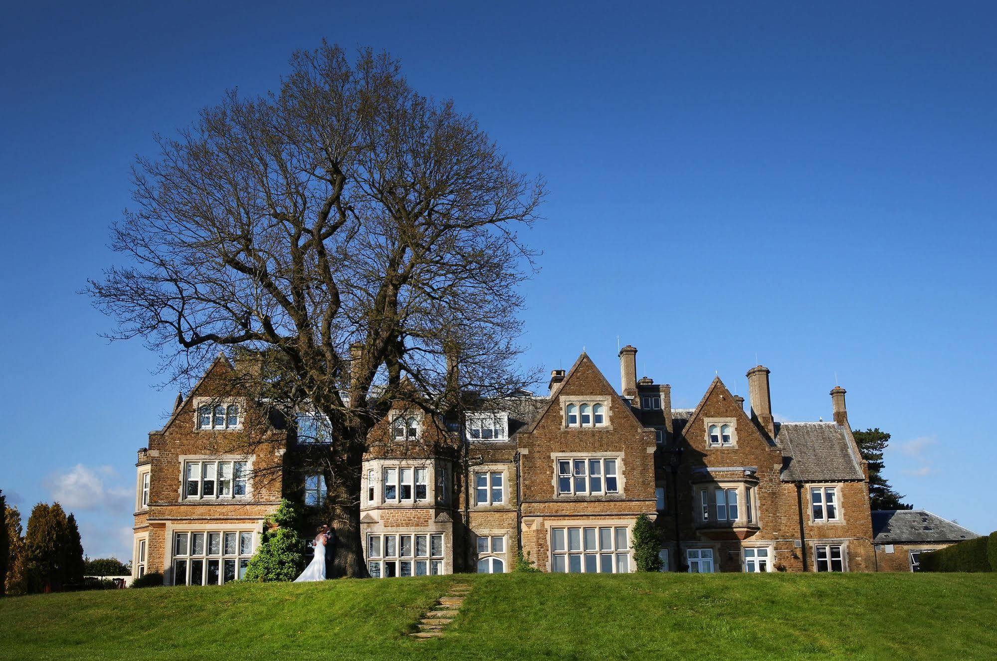 Hartsfield Manor Hotel Dorking Ngoại thất bức ảnh