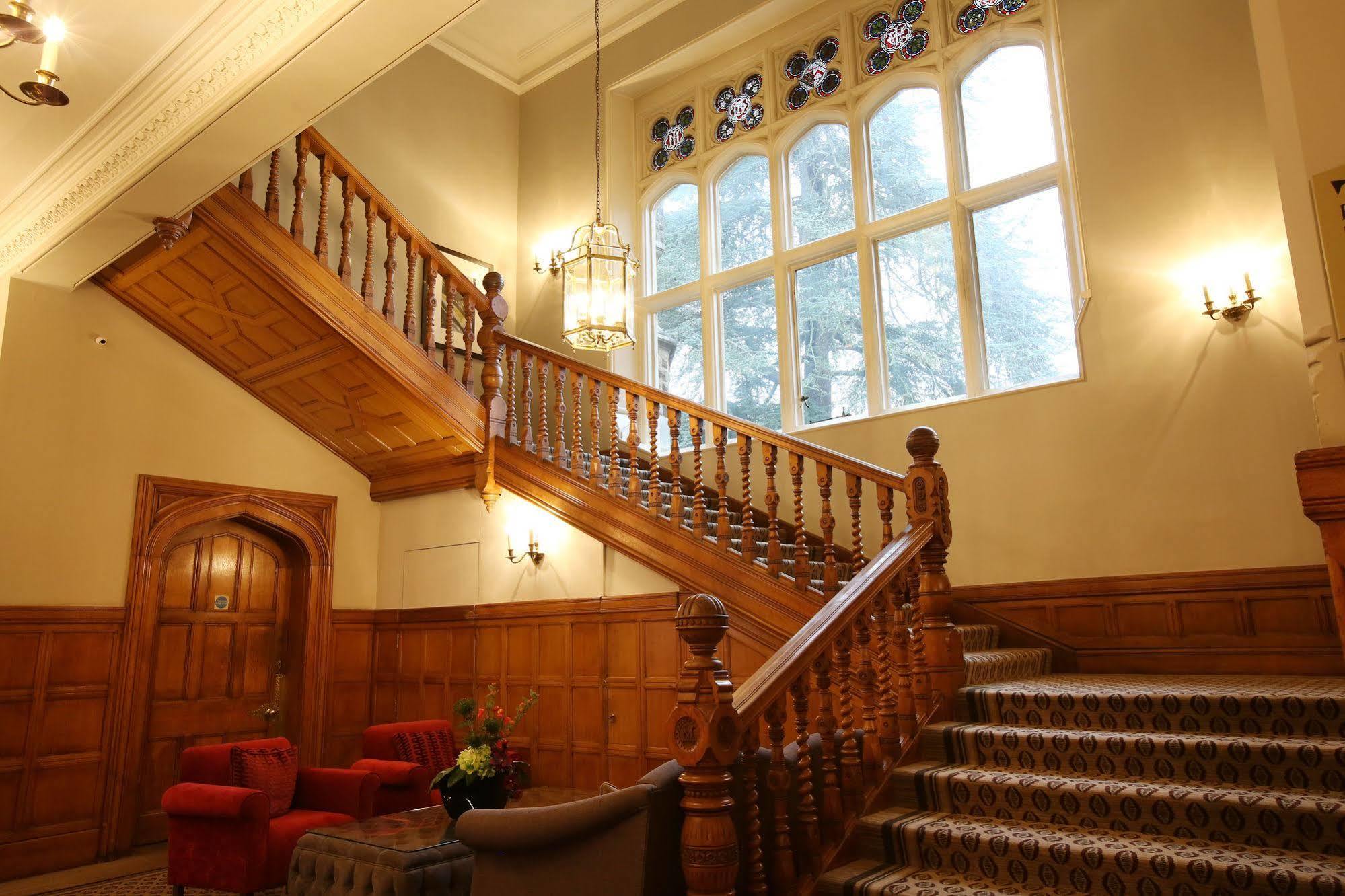 Hartsfield Manor Hotel Dorking Ngoại thất bức ảnh