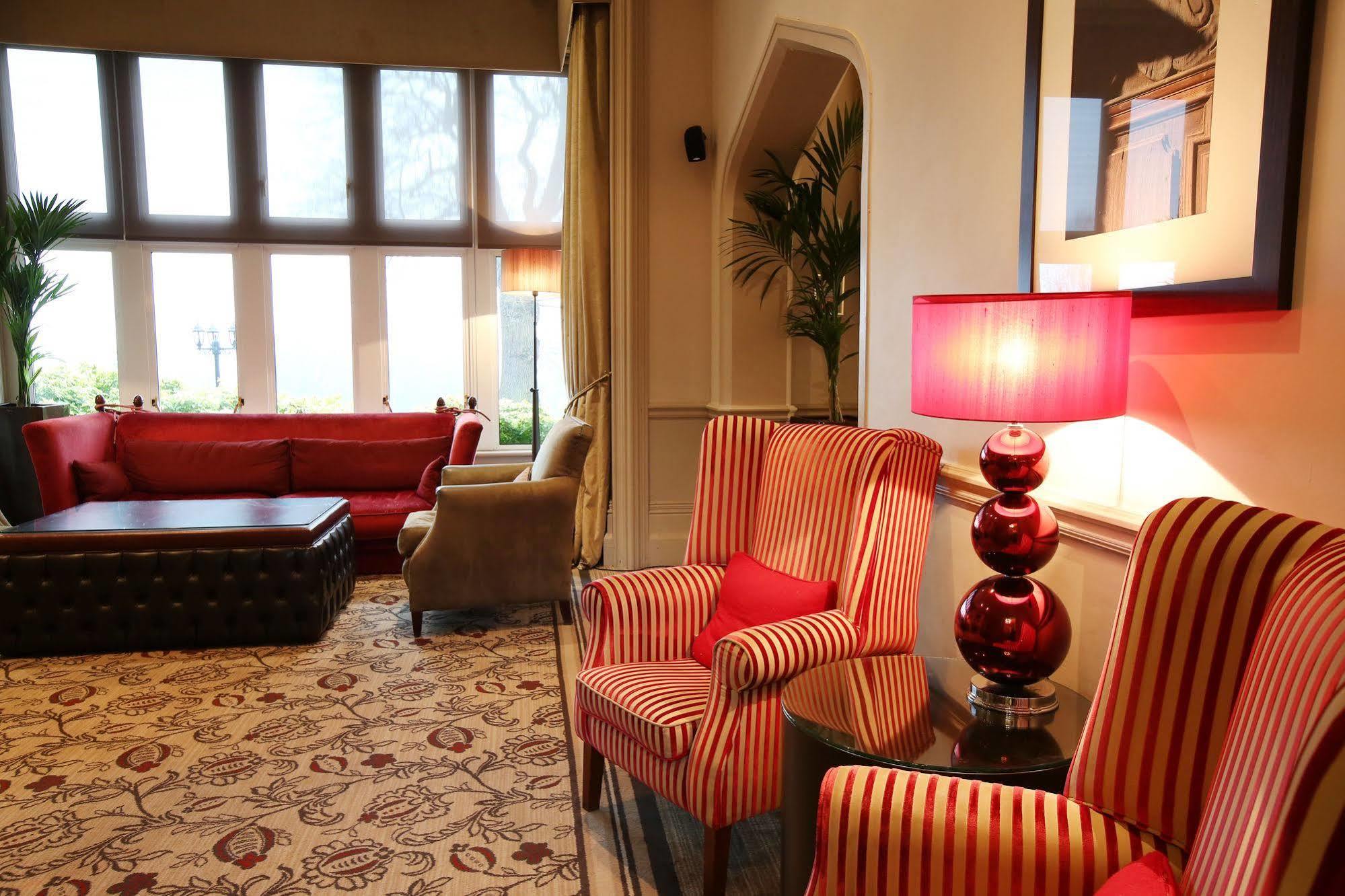 Hartsfield Manor Hotel Dorking Ngoại thất bức ảnh