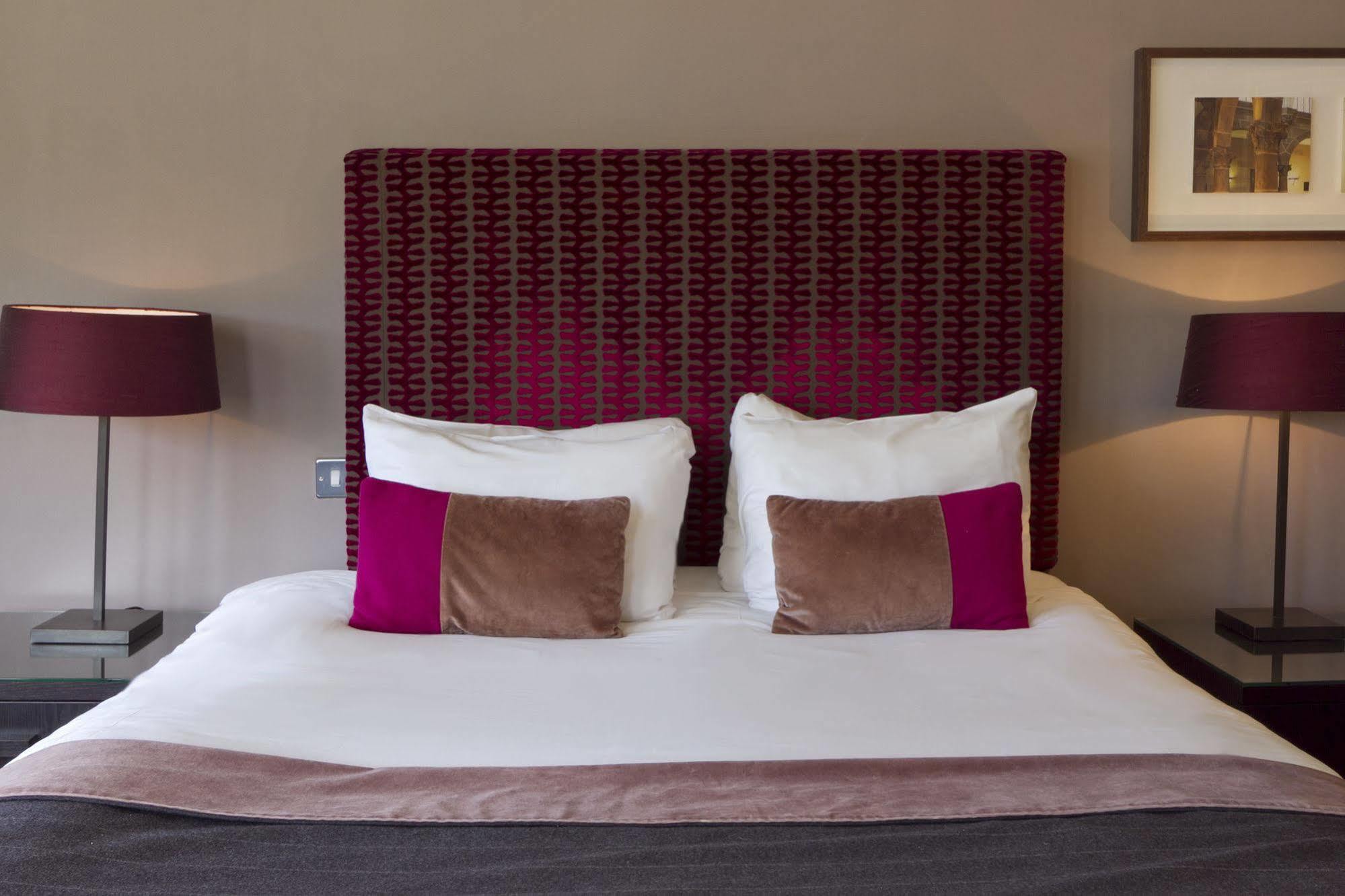 Hartsfield Manor Hotel Dorking Ngoại thất bức ảnh
