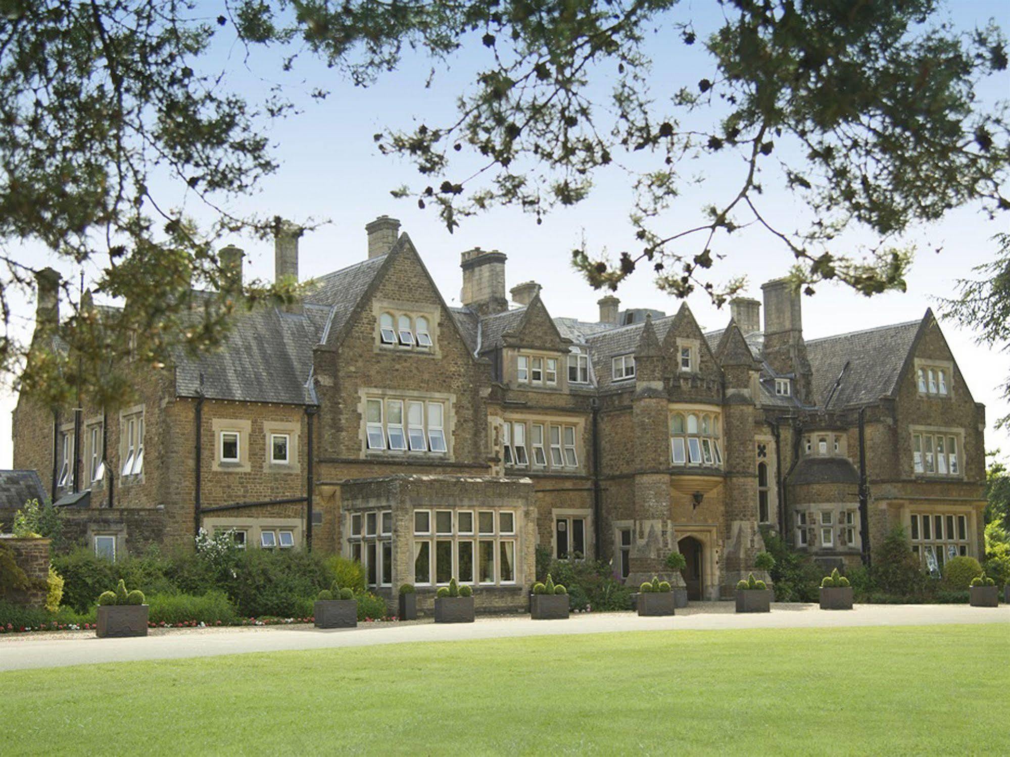 Hartsfield Manor Hotel Dorking Ngoại thất bức ảnh