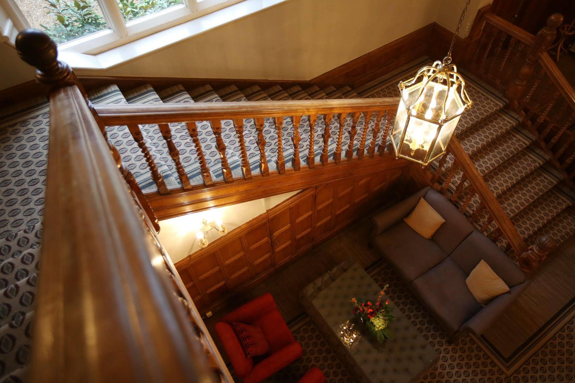 Hartsfield Manor Hotel Dorking Ngoại thất bức ảnh